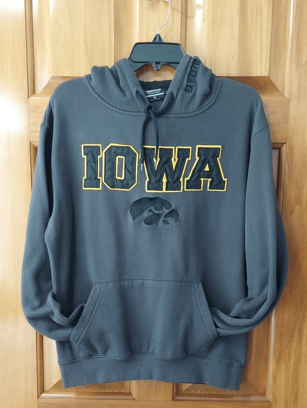Iowa Hawkeyes Men's Unisex Gray Crewneck Hoodie with Gold Lettering, Size Medium